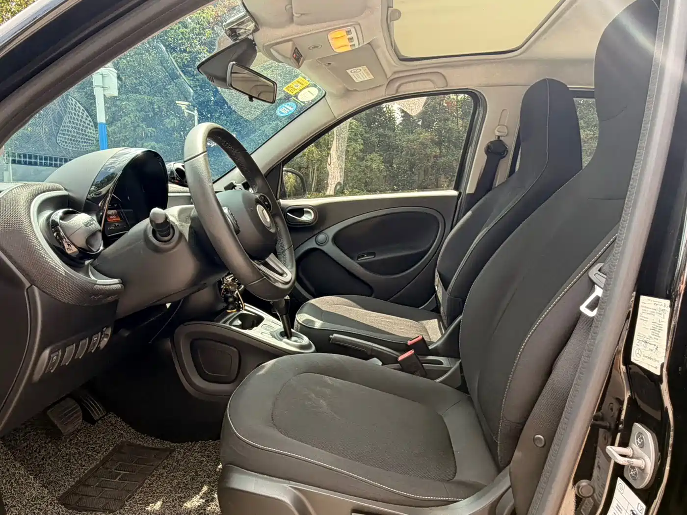 smart forfour 2018 2018 1.0L 52kW Passion Edition