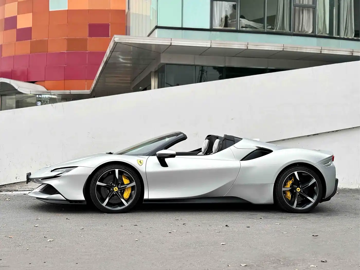 Ferrari SF90 2024 2021 3.9T V8 Spider