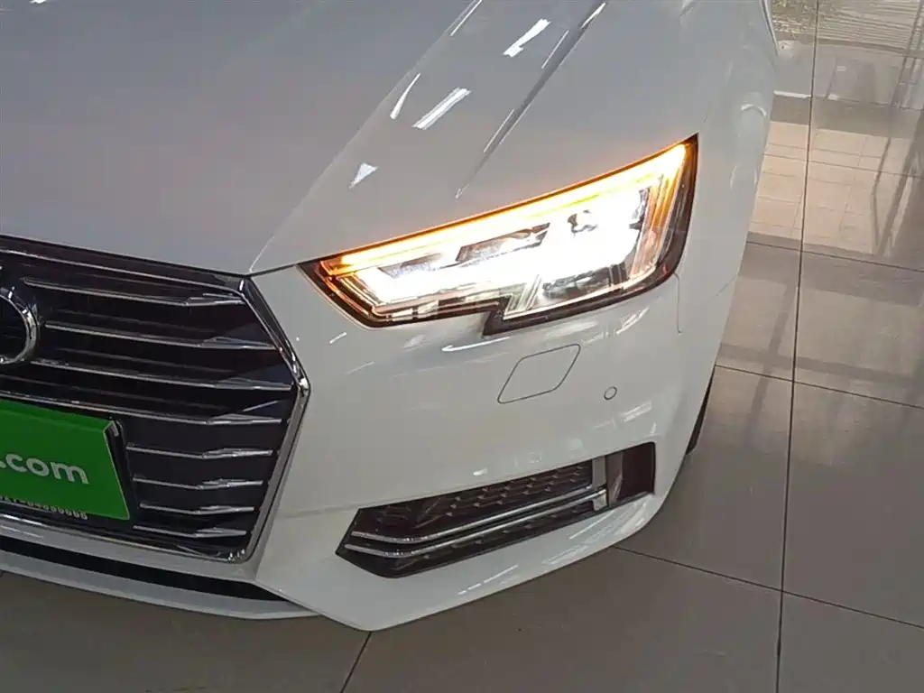 Audi A4L 2019 40 TFSI Progressive (China VI) фото 24