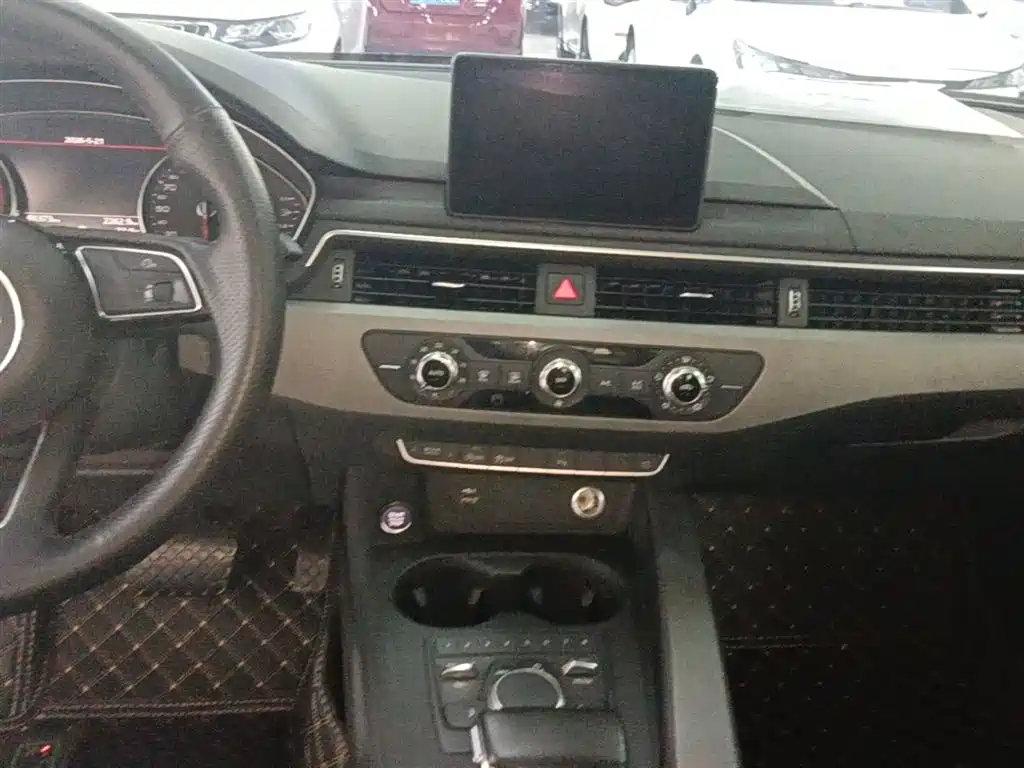 Audi A4L 2019 40 TFSI Progressive (China VI) фото 13