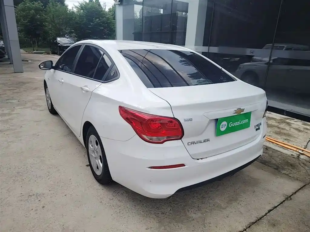 Chevrolet Cavalier 2019 320 Auto Sunroof Enjoyment Edition фото 5