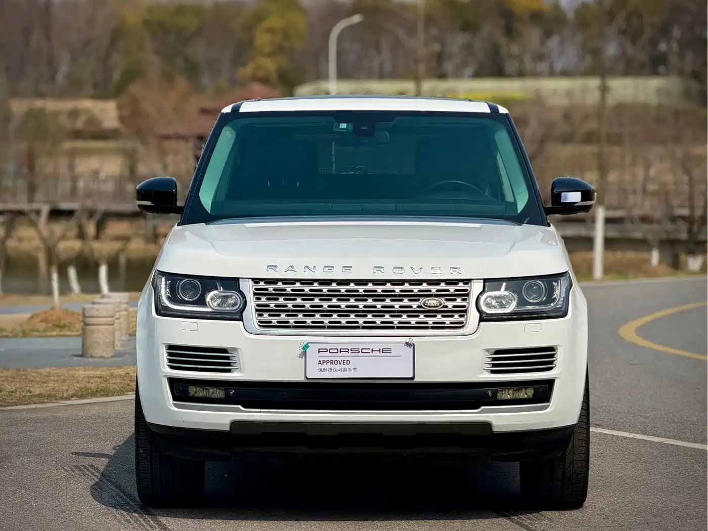 Land Rover Range Rover 2015 3.0 SC V6 Vogue SE Genesis Extended Edition фото 2