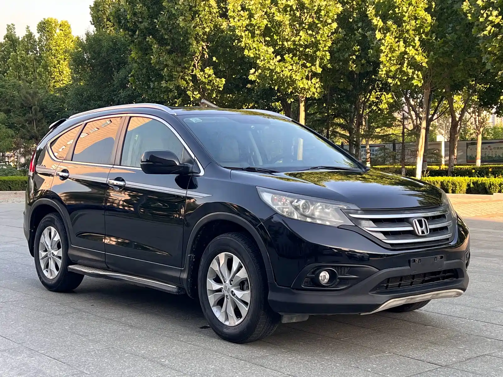 Фото 3 - Honda CR-V