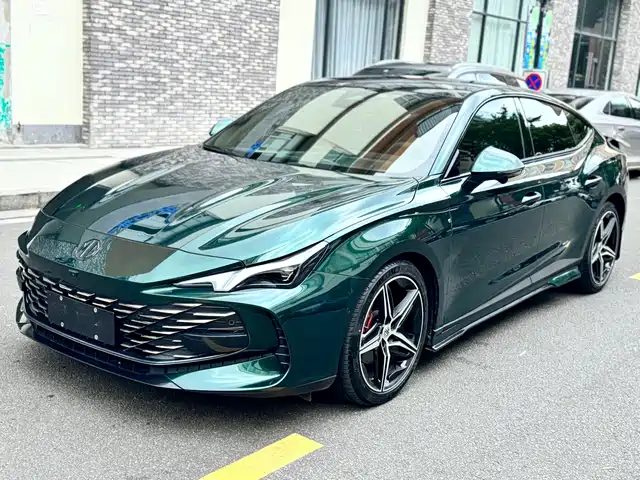 MG 7 2.0T, автомат, Trophy+, Excite Engine World Shine