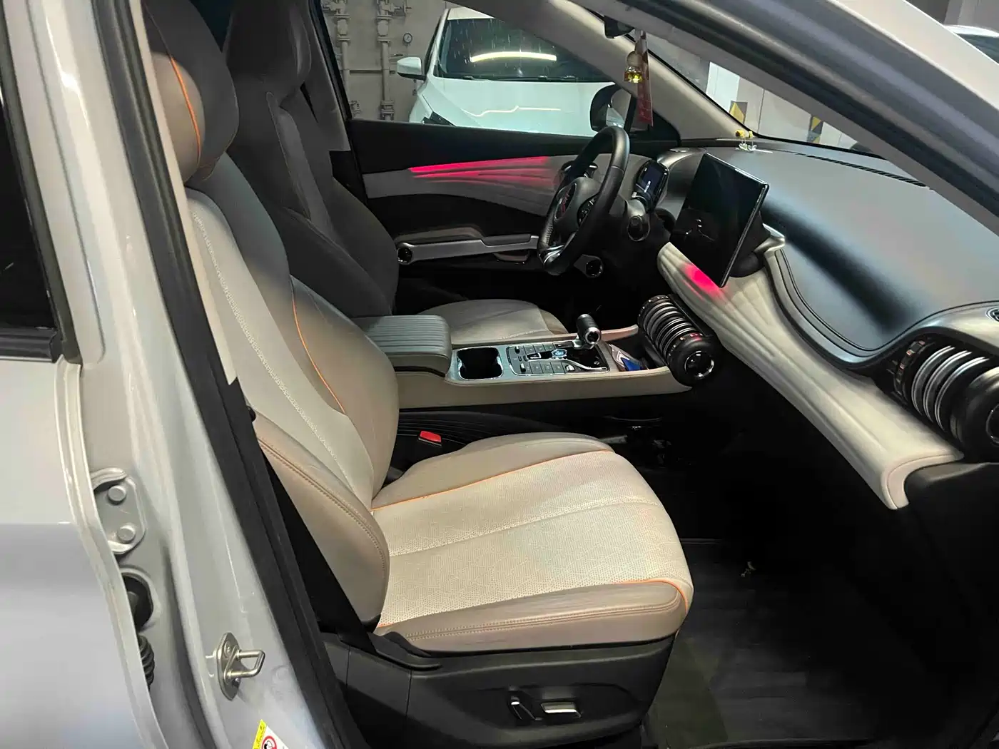 BYD Yuan PLUS 2024 Glory Edition 510KM Advanced фото 8