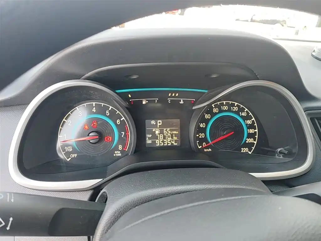 Chevrolet Cavalier 2016 1.5L Automatic Delight Edition фото 12