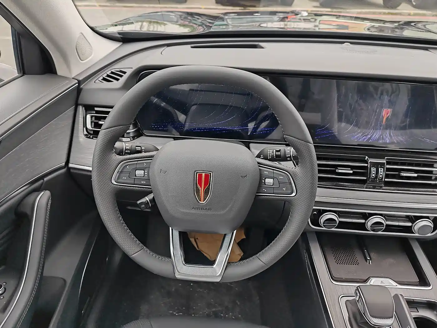 Hongqi HS5 2025 2.0T 2WD Qixiang Pro фото 8