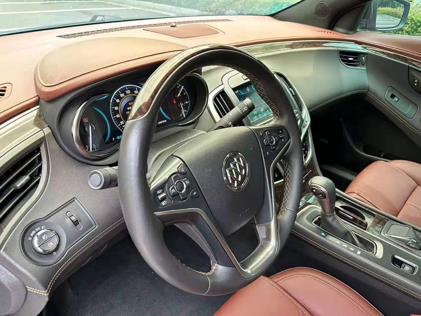 Buick LaCrosse 2013 2.4L SIDI Luxury Comfort фото 9