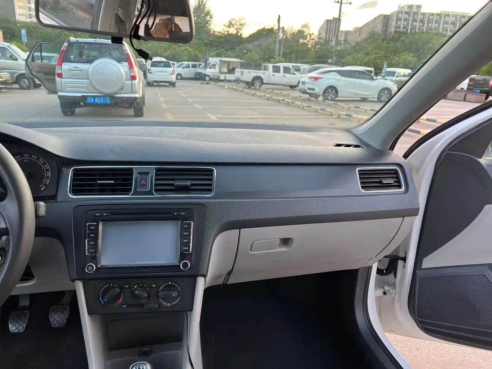 Фото 8 - Škoda Rapid