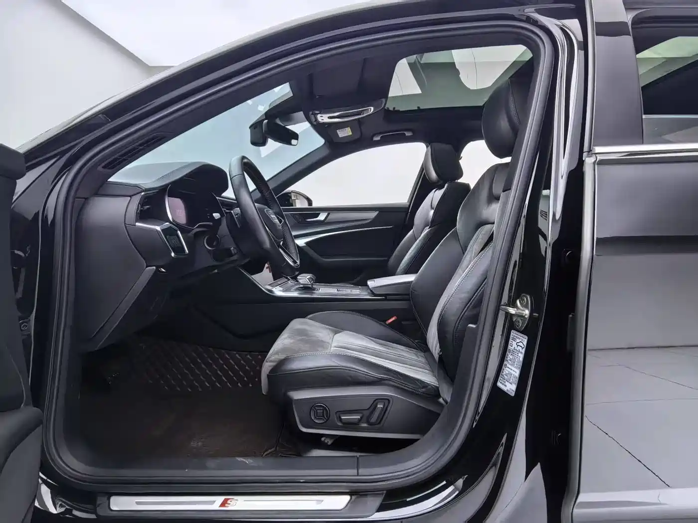 Audi A6L 2020 45 TFSI Premium Dynamic фото 18