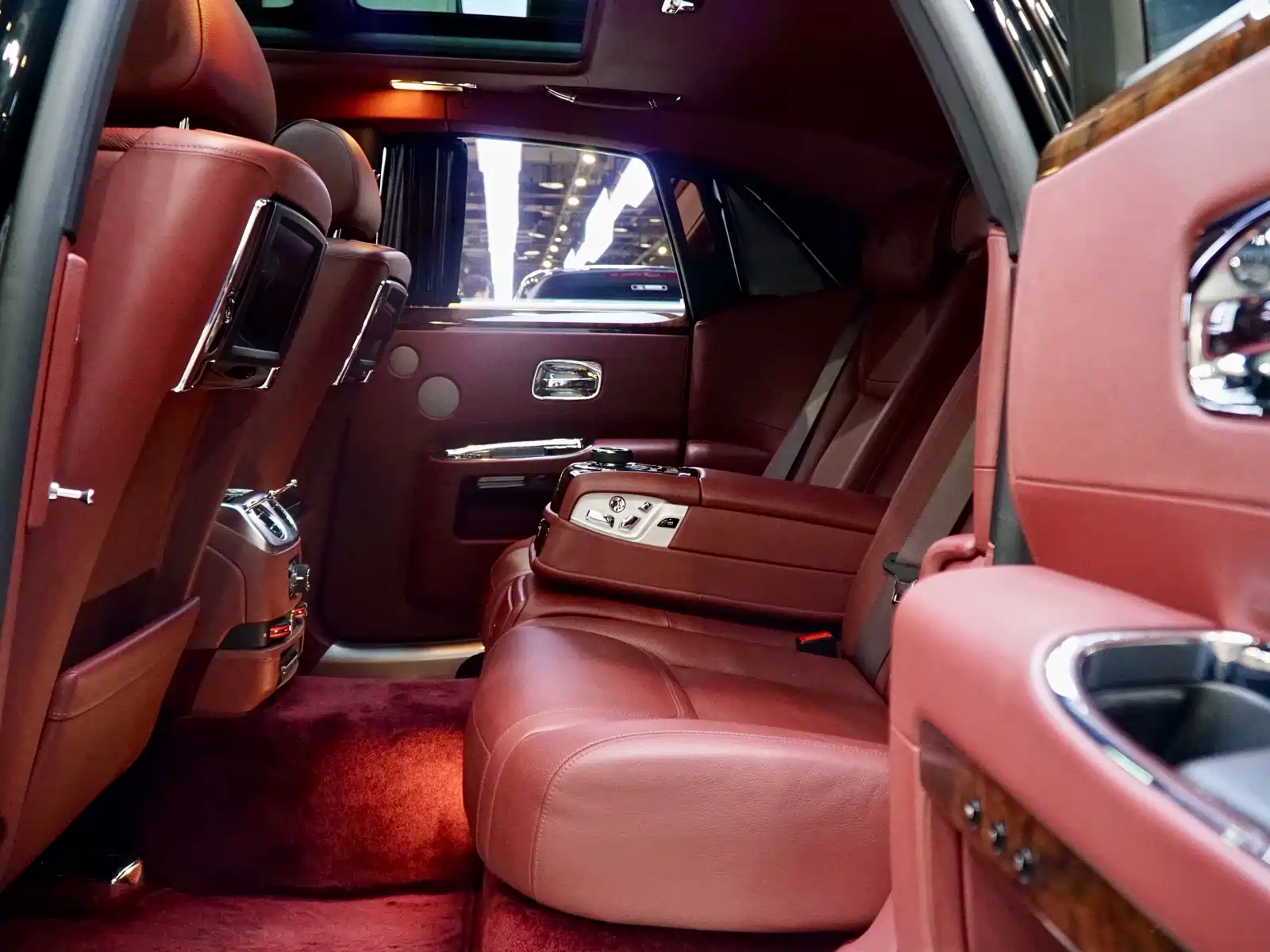Фото 14 - Rolls-Royce Ghost