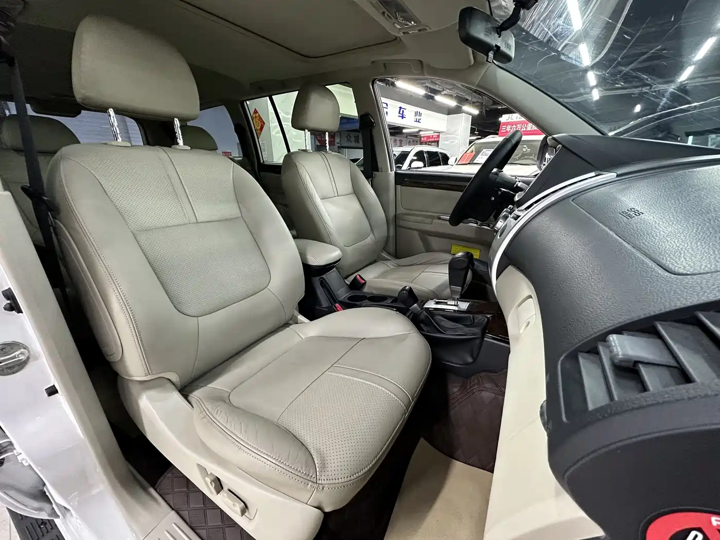 Mitsubishi Pajero Sport 2013 3.0L Automatic 4WD Flagship фото 11
