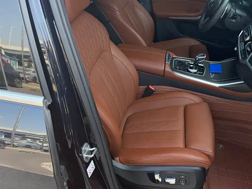 BMW X7 2022 xDrive40i Exclusive M Sport Package фото 11