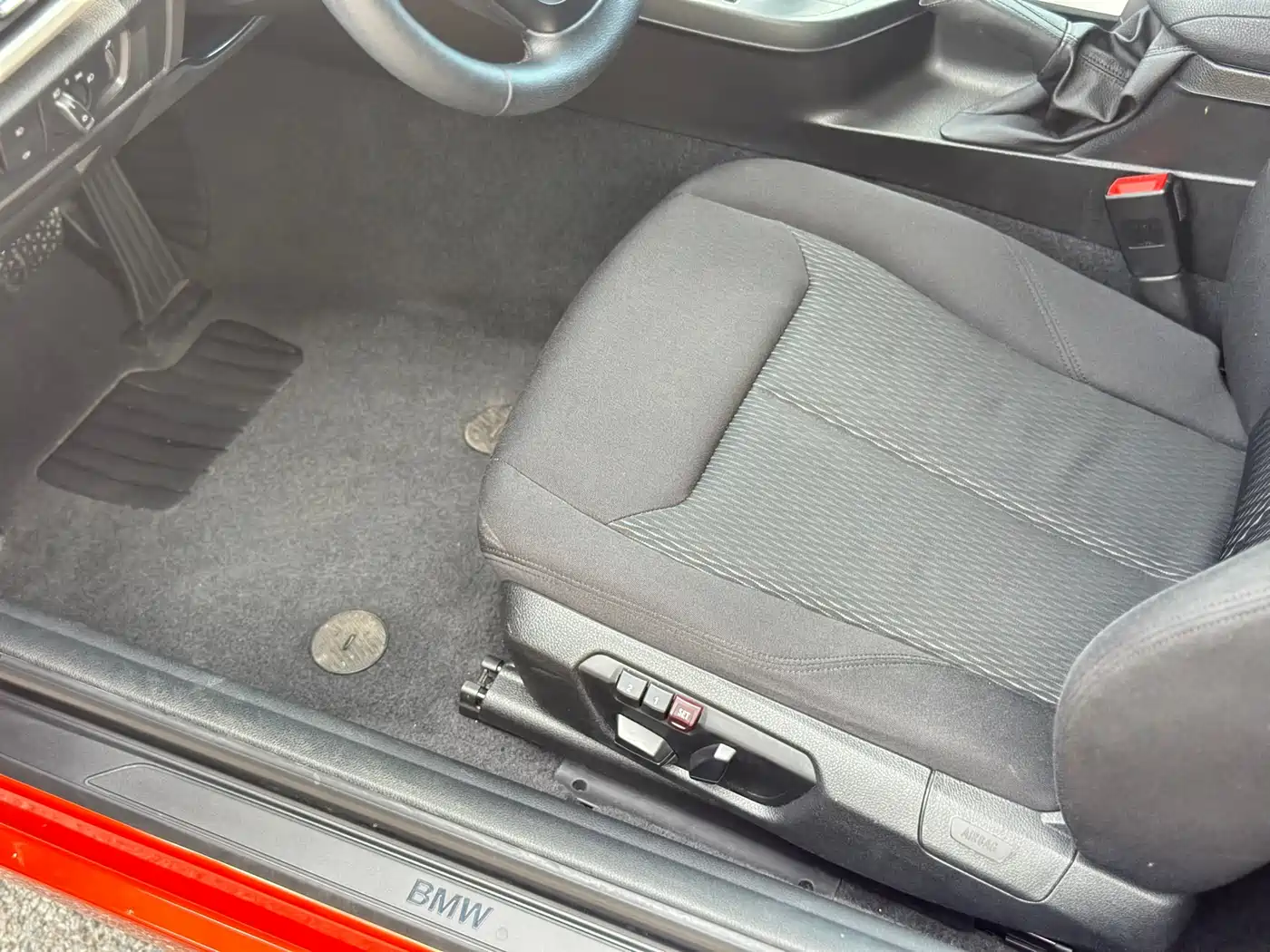 BMW 2 Series (Import) 2015 2014 220i Leading