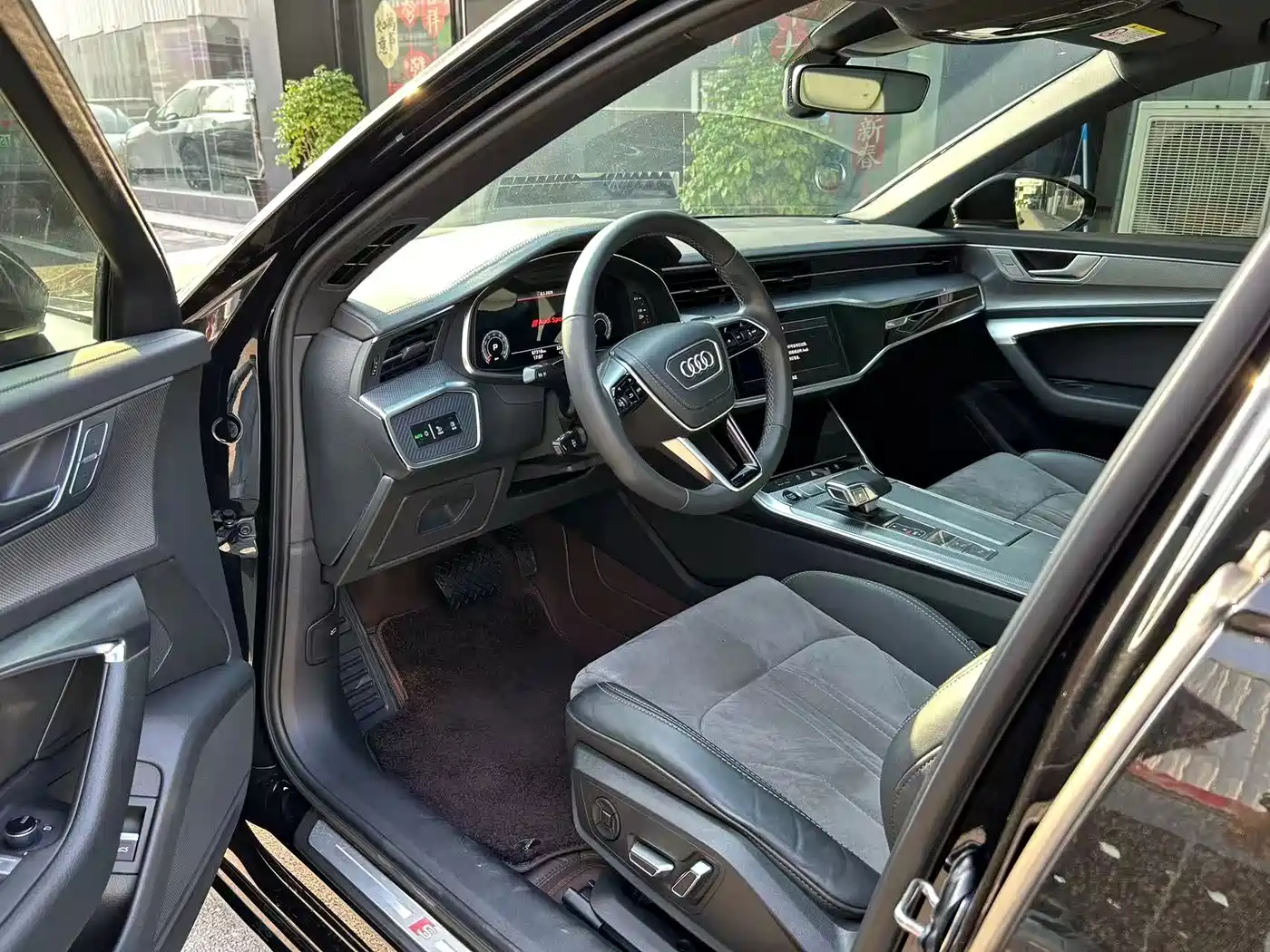 Audi A6L 2023 40 TFSI Luxury Dynamic фото 5