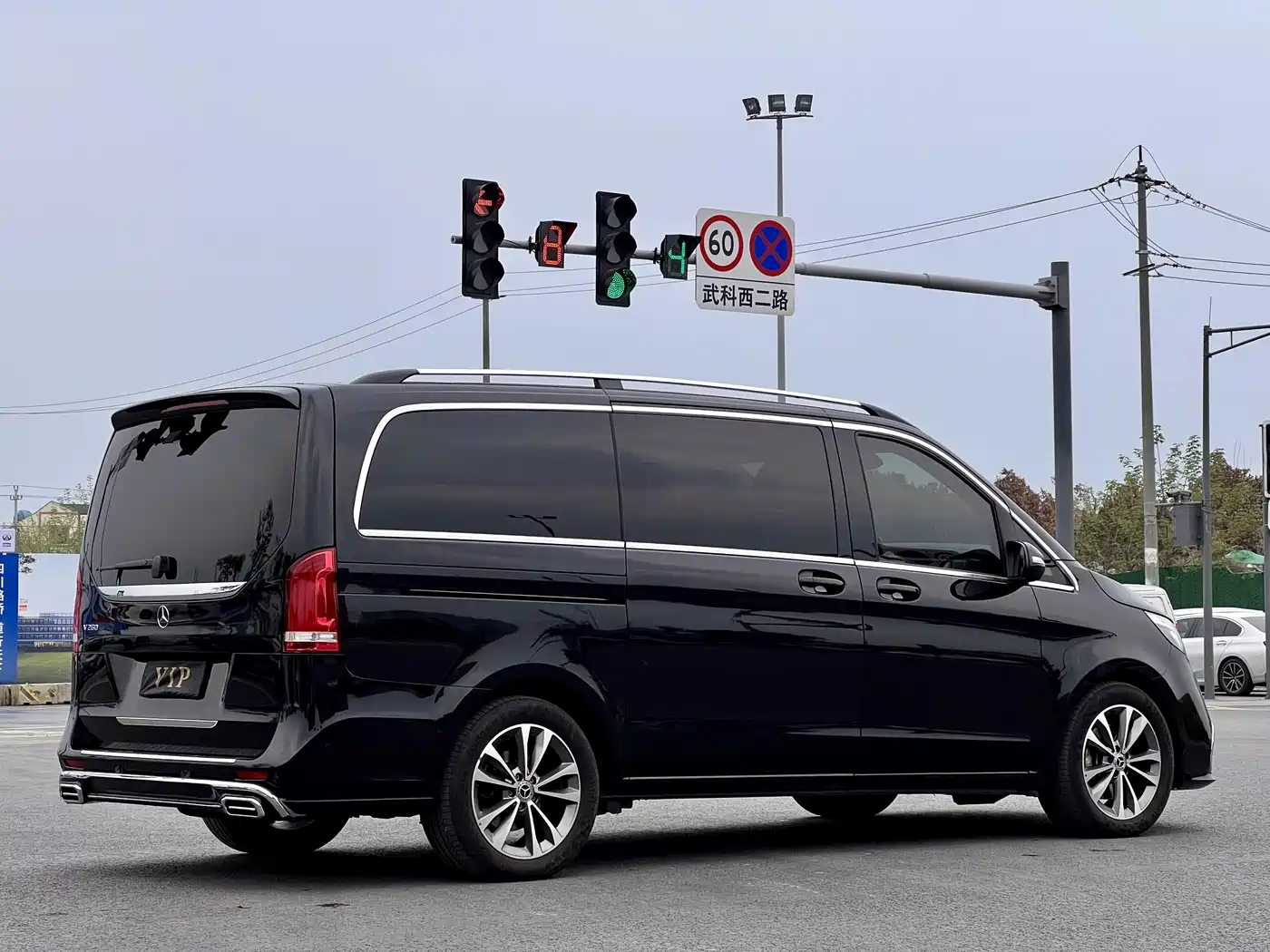 Mercedes-Benz V-Class 2021 V 260 Pilot Edition фото 5