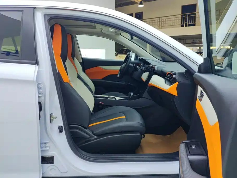Dongfeng Aeolus Yixuan 2024 2023 Mach Edition 1.5L Automatic Shadow Chase Edition