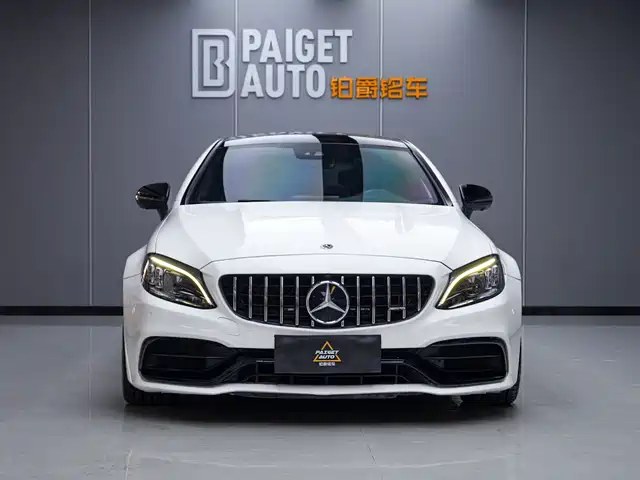 MERCEDES-BENZ C CLASS AMG