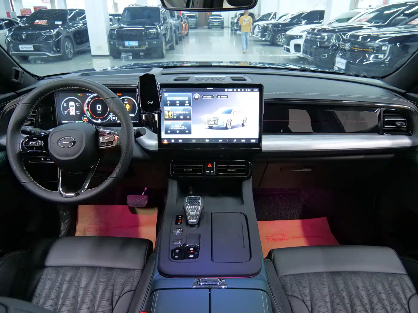 GAC Trumpchi Trumpchi GS8 2022 Dual Engine Series 2.0TM 2WD Premium Edition (6-Seater) фото 9