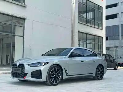 BMW 4