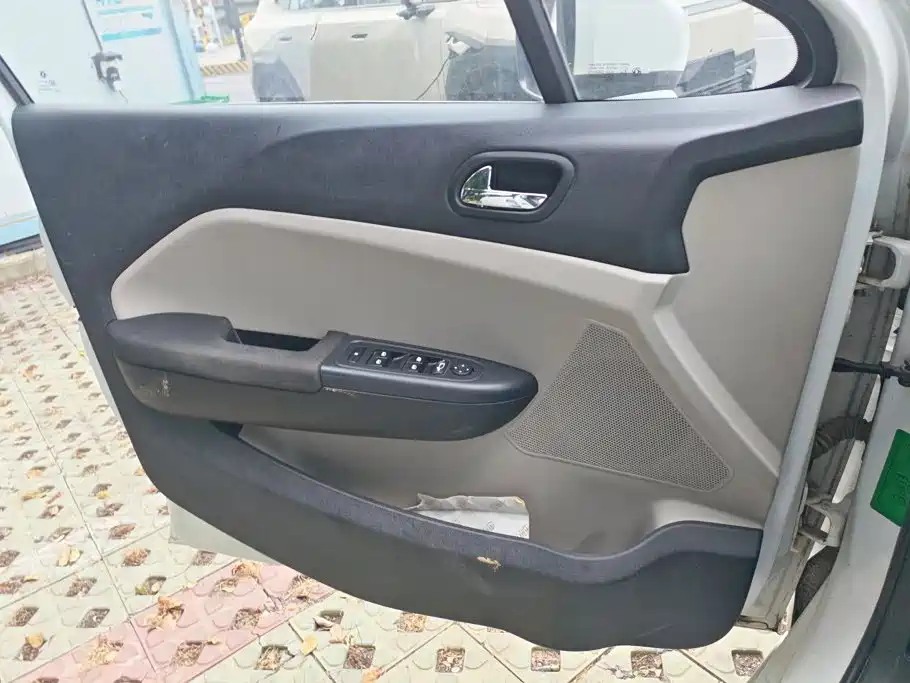 Dongfeng Aeolus L60 2015 2015 1.6L Manual New Dynamic Type