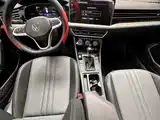 Photo 5 - Volkswagen Sagitar