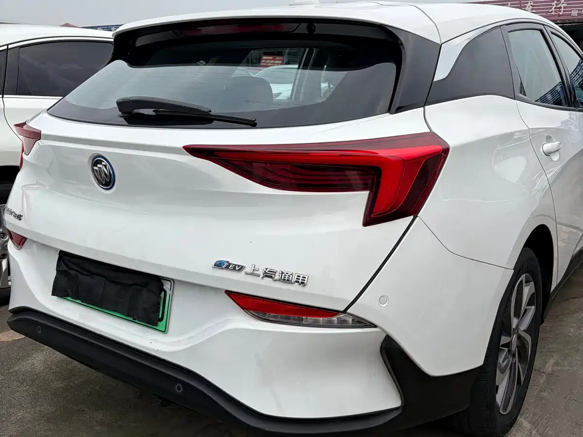 Buick Velite 6 2019 Connected Fashion Edition фото 7