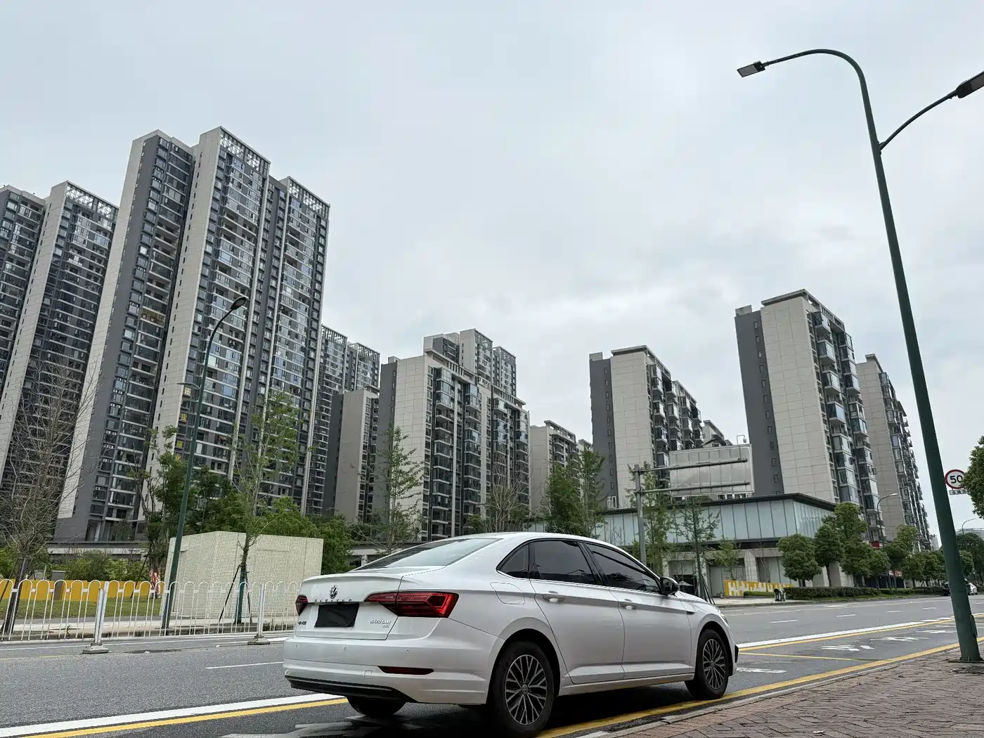 Volkswagen Sagitar 2019 200TSI DSG Comfort Edition China VI фото 7