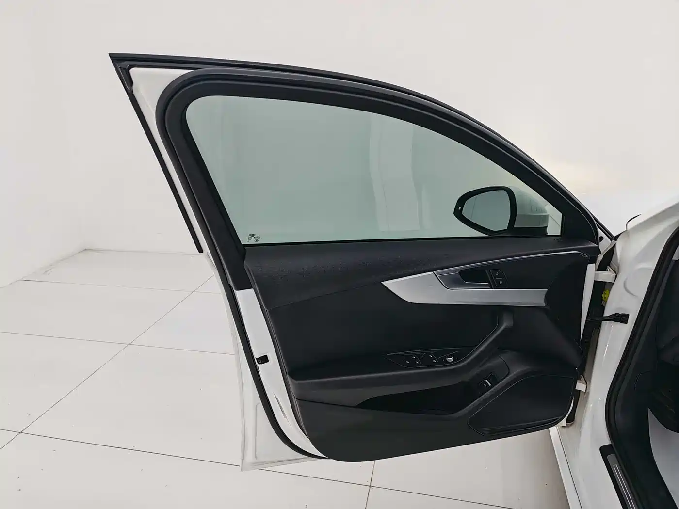 Audi A4L 2019 40 TFSI Fashion (China VI) фото 19
