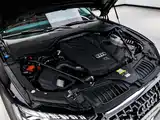 Фото 24 - Audi A8