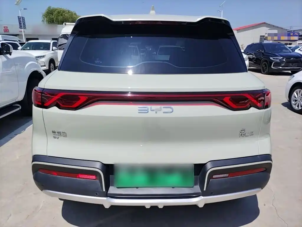 BYD Yuan UP 2024 401KM Vitality Edition фото 6