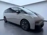 Фото 3 - Li Auto MEGA