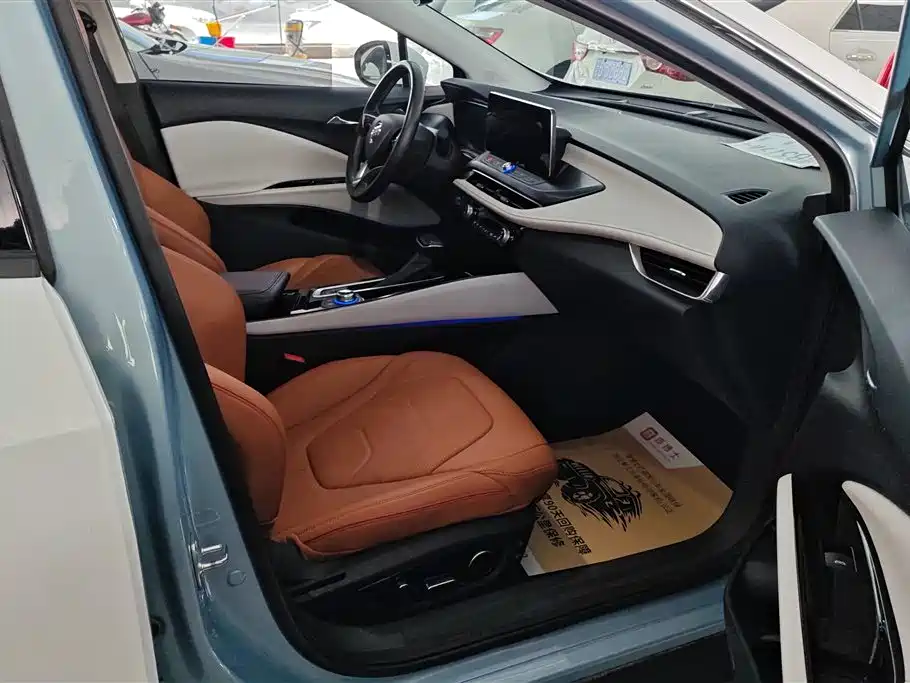 Buick Velite 6 2020 Plug-in Hybrid Connected Smart Edition фото 8