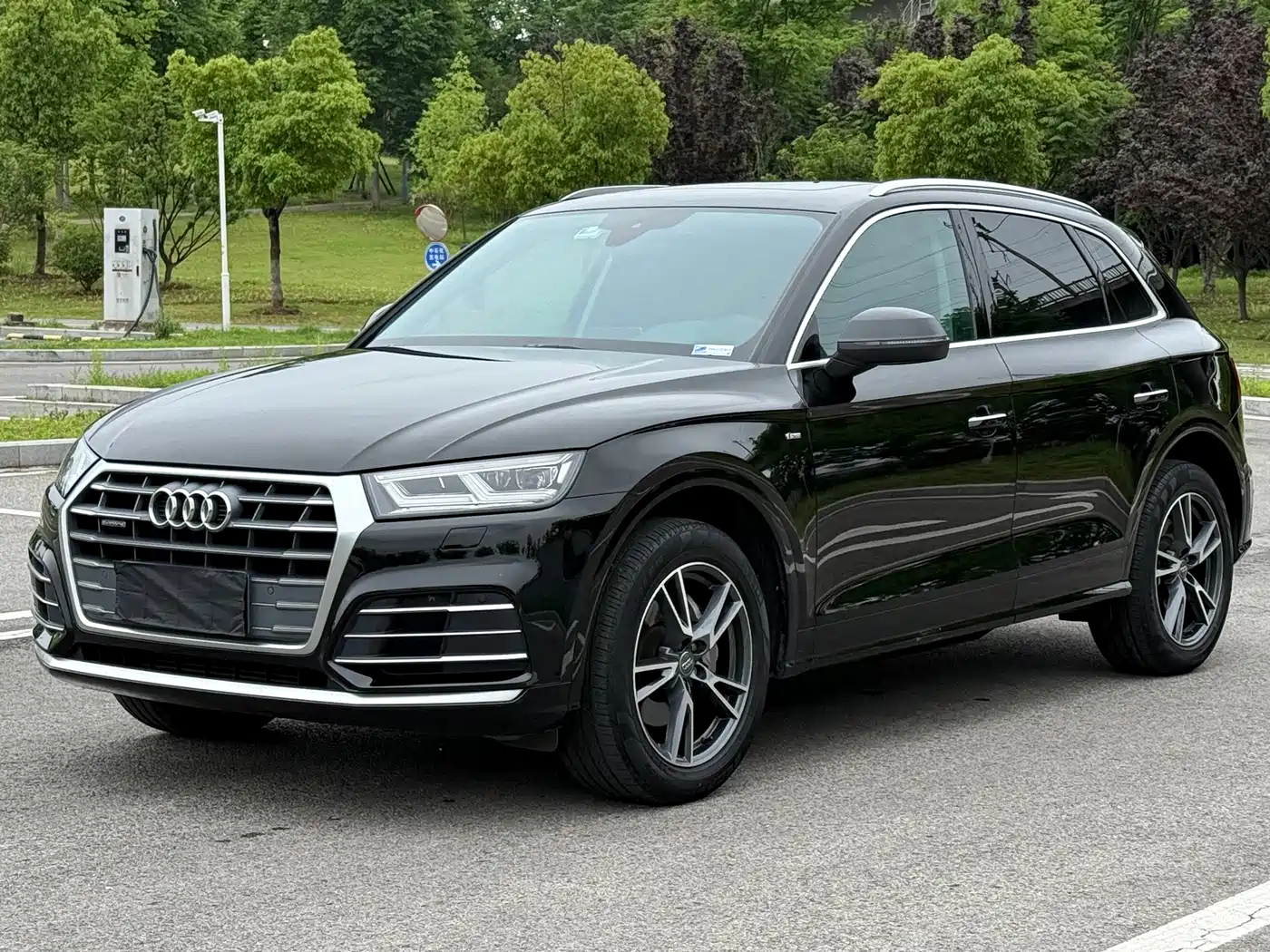 Audi Q5L 2020 40 TFSI Prestige Fashion