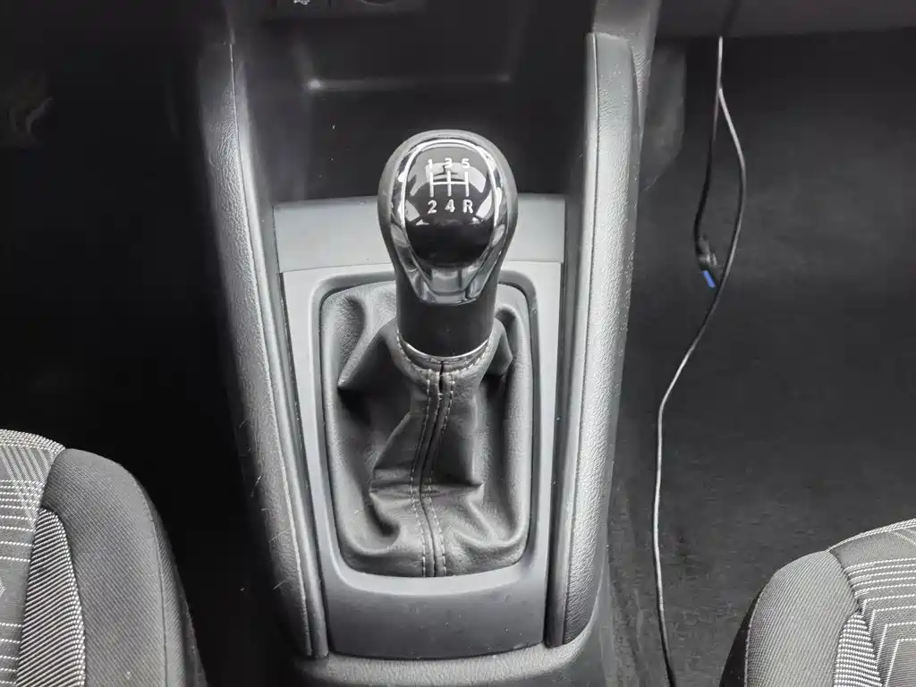 Nissan Kicks 2018 2017 1.5L Manual Cool Edition