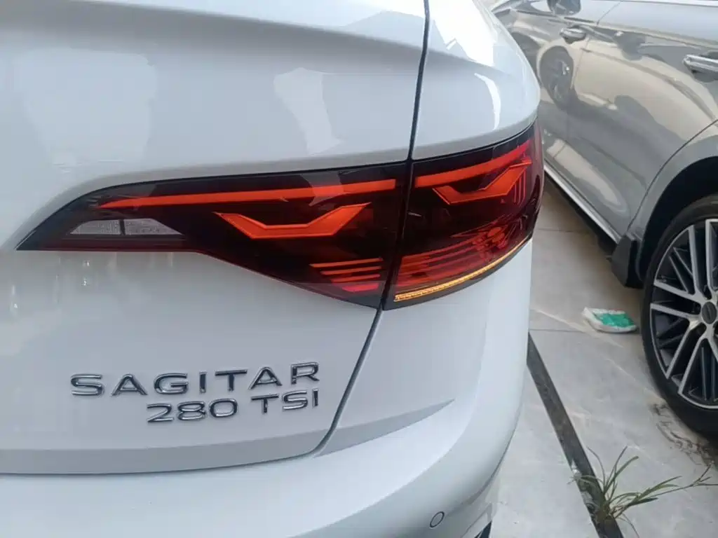 Volkswagen Sagitar, миниатюра 8