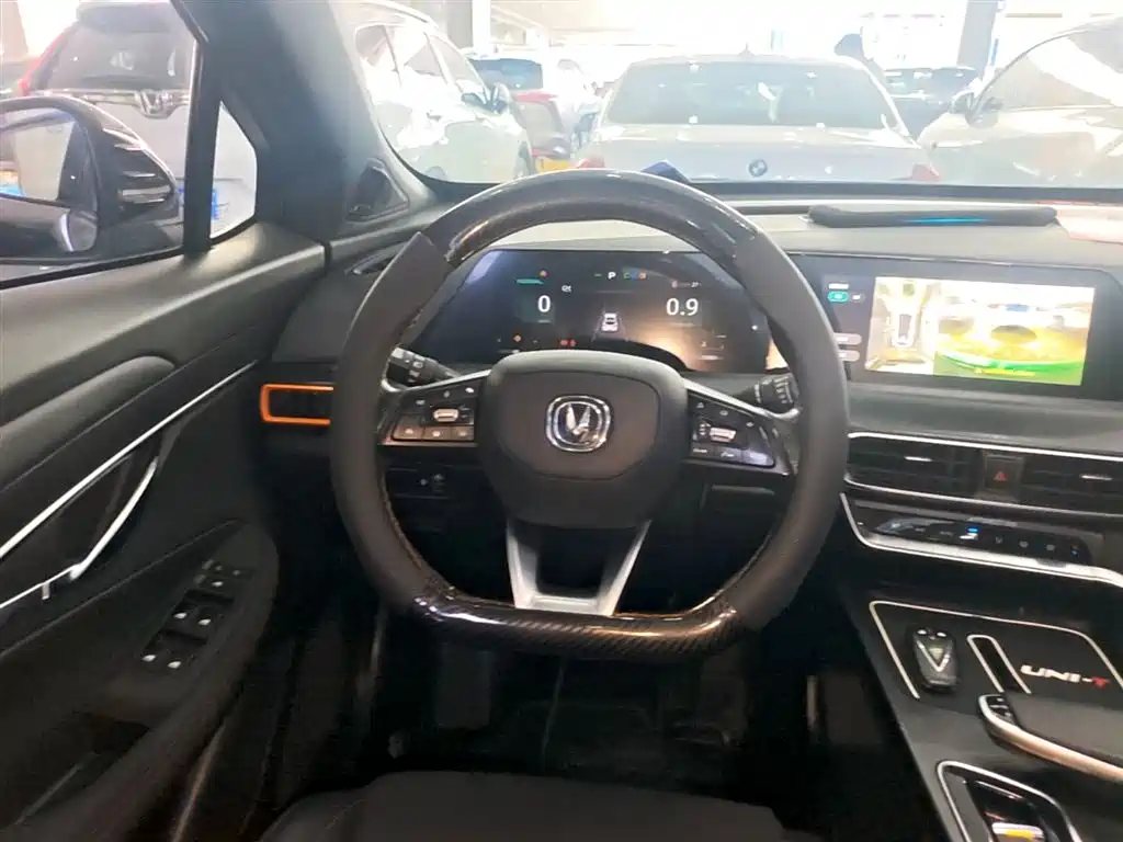 CHANGAN UNI-T