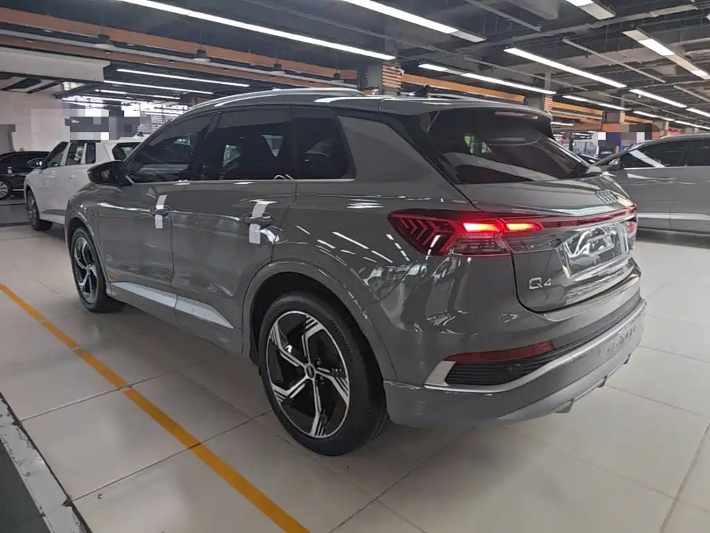 Audi Q4 e-tron 2025 2024 40 e-tron Creation Edition