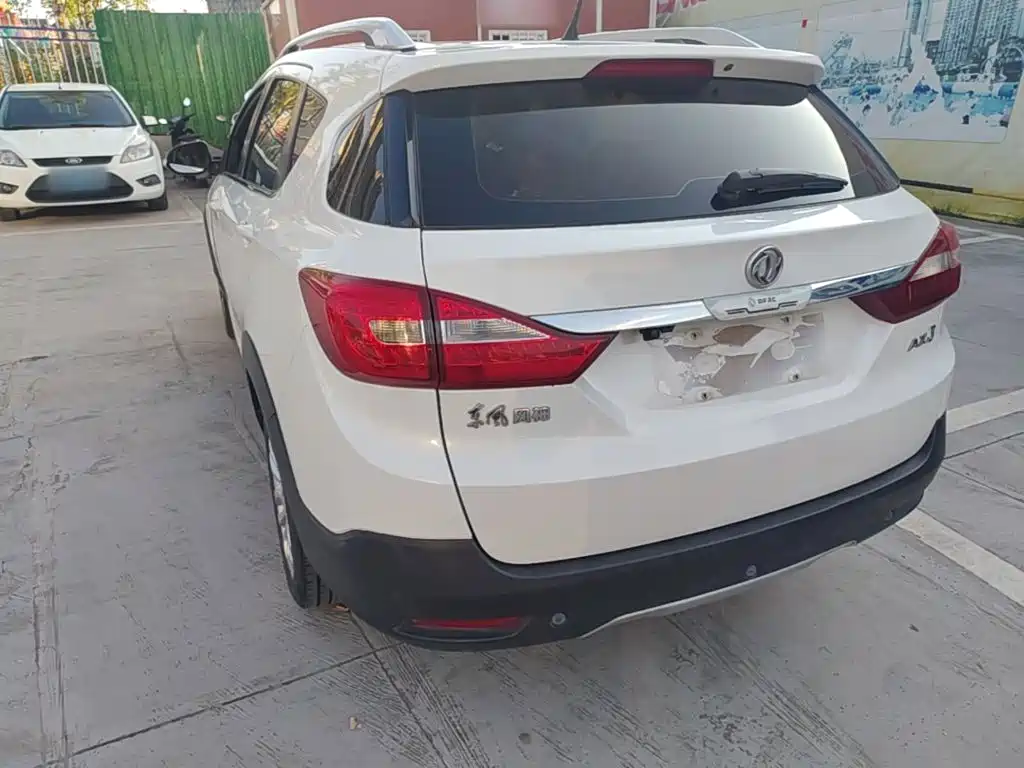 Dongfeng Aeolus Dongfeng Fengshen AX3 2016 2016 1.5L Manual Cool Edition