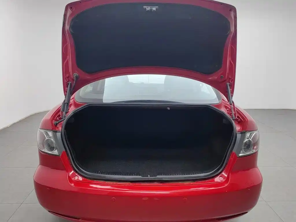 Mazda 6 2015 2015 2.0L Automatic Luxury