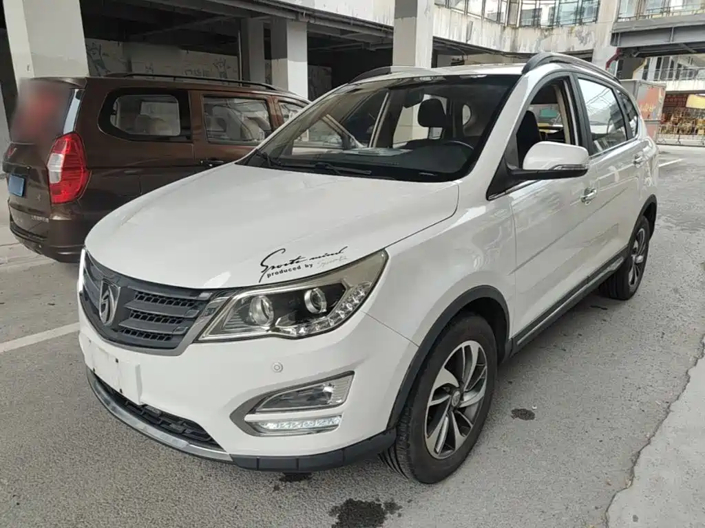 Baojun 560 2017 2016 1.8L iAMT Luxury