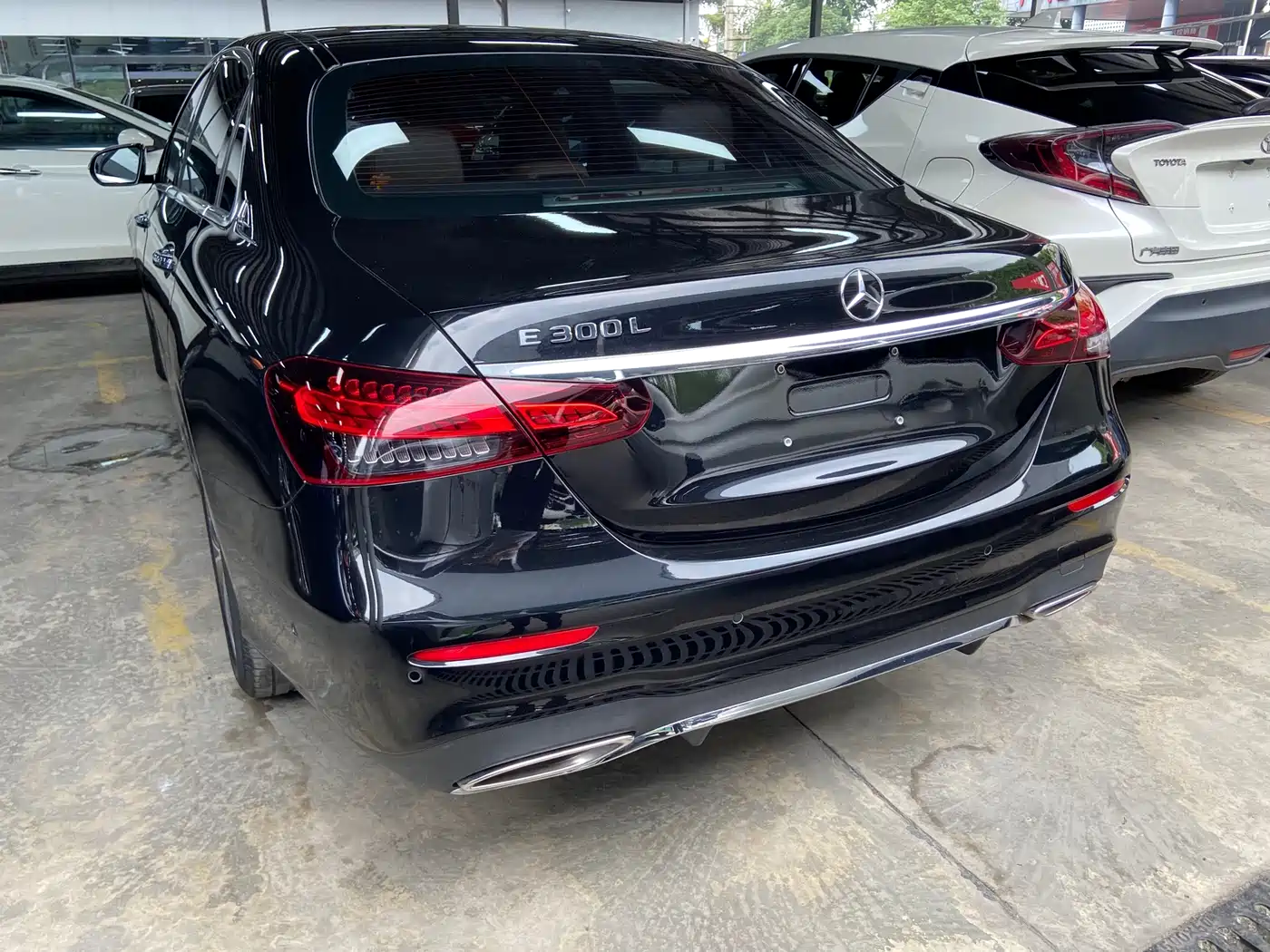 Mercedes-Benz E-Class 2021 E 300 L Fashion фото 12