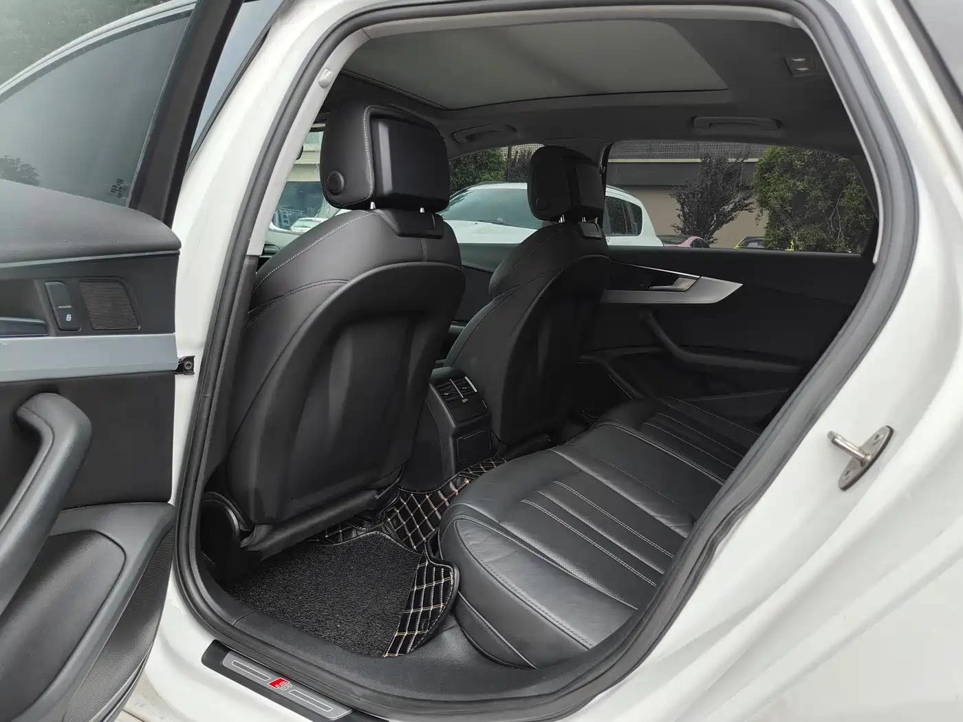 Audi A4L 2020 40 TFSI Fashion Dynamic Edition фото 7