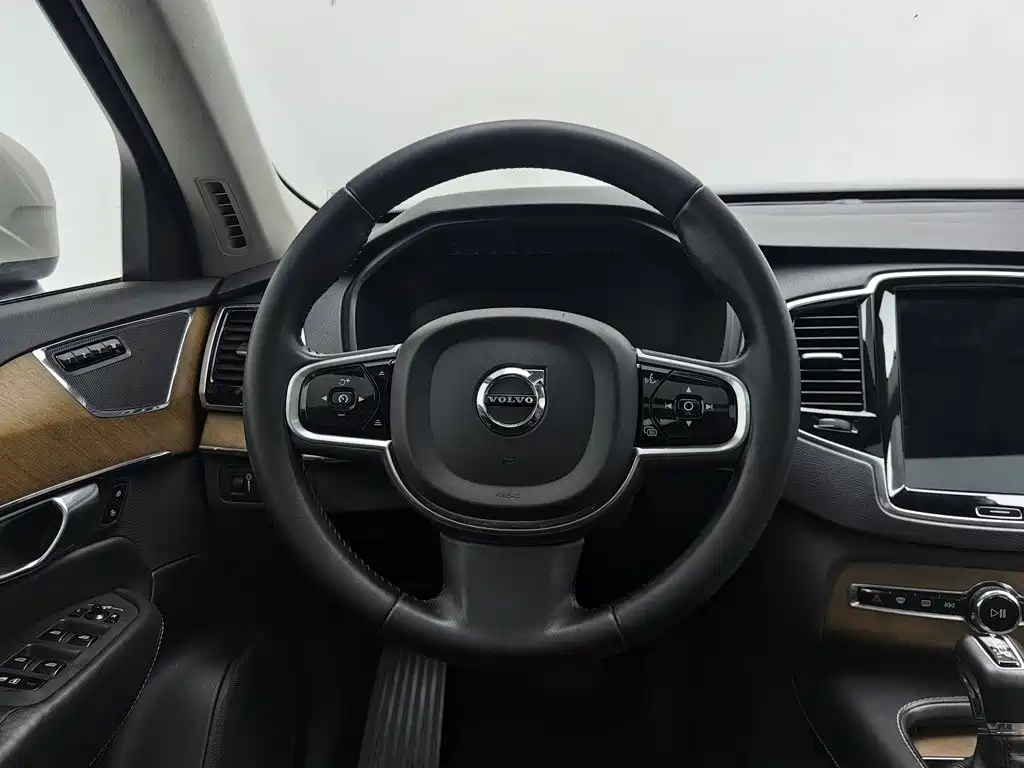 Volvo XC90 2017 2018 T6 Inscription 7-seater