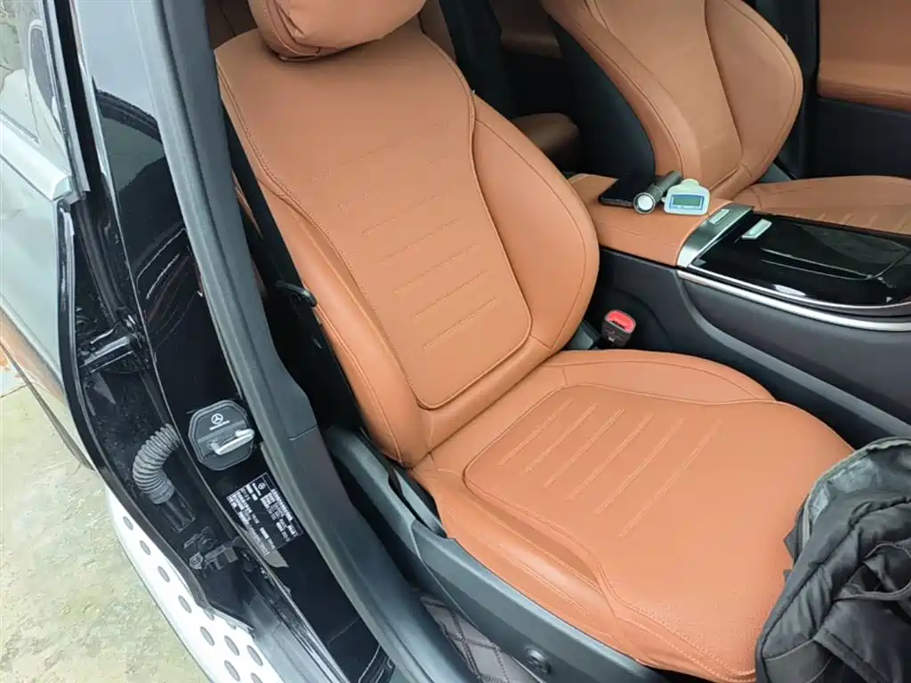 Mercedes-Benz GLC 2023 Facelift GLC 300 L 4MATIC Sport 5-Seater фото 25
