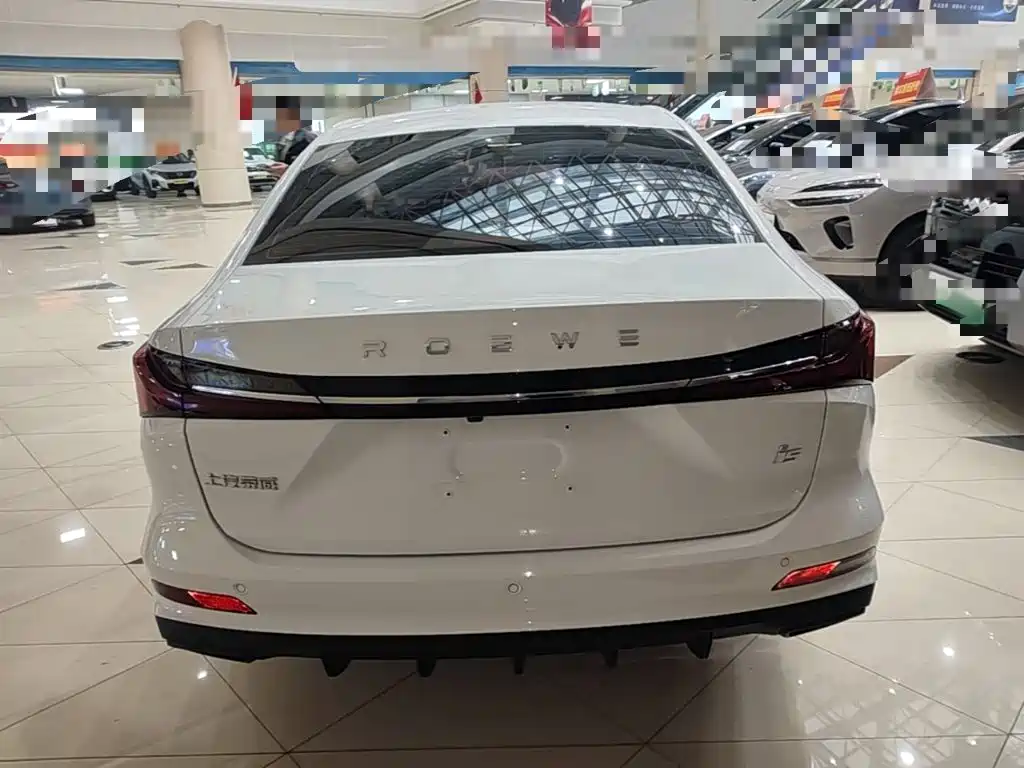 Photo 6 - Roewe i5