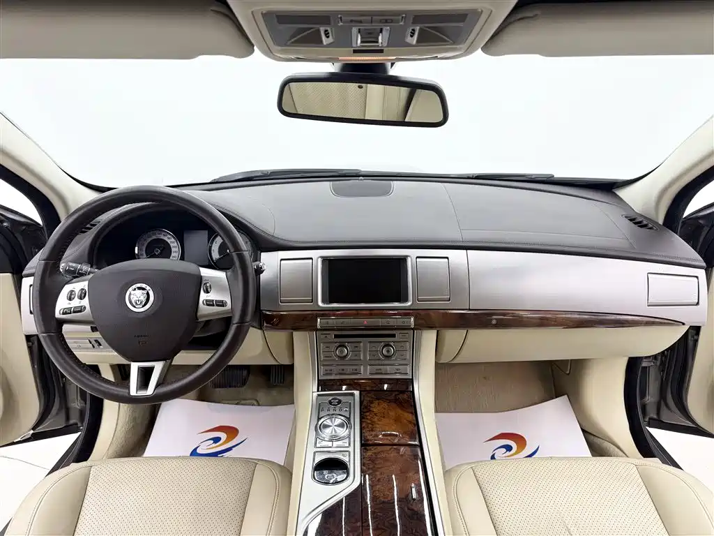 Jaguar XF 2008 2008 XF 3.0 V6 Premium Luxury