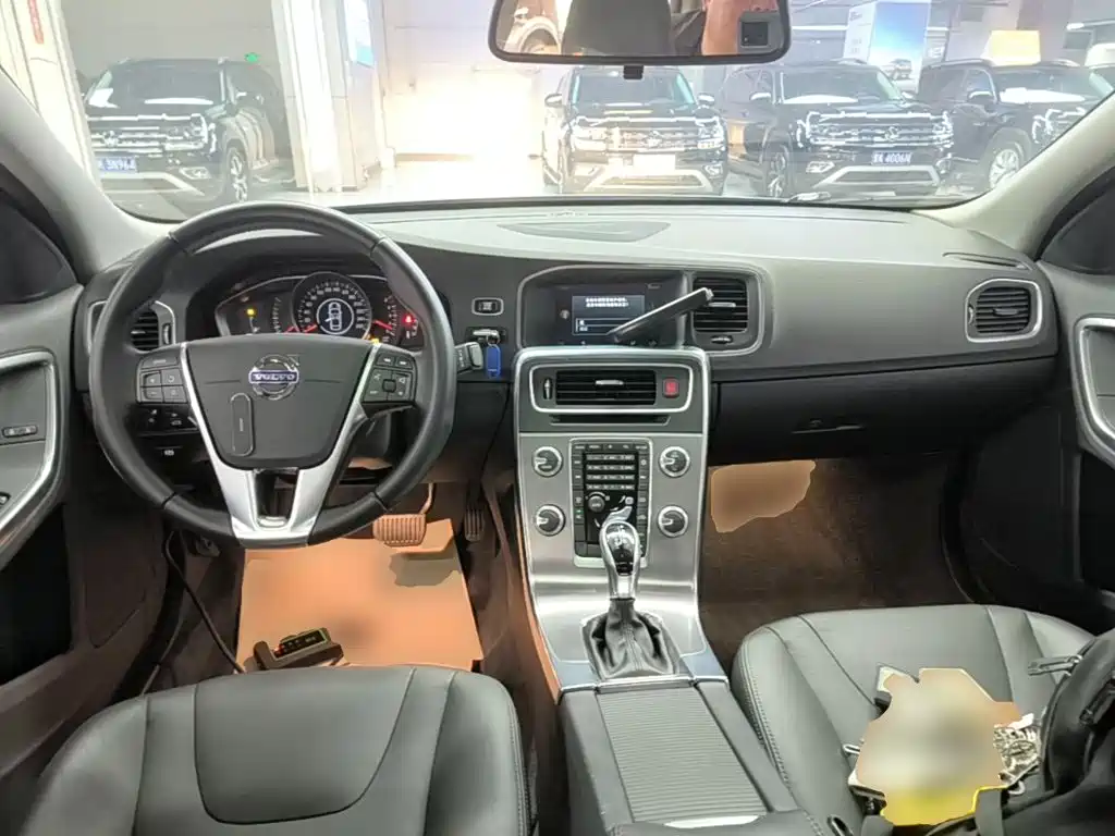 Volvo S60 2017 2017 S60L T3 Momentum
