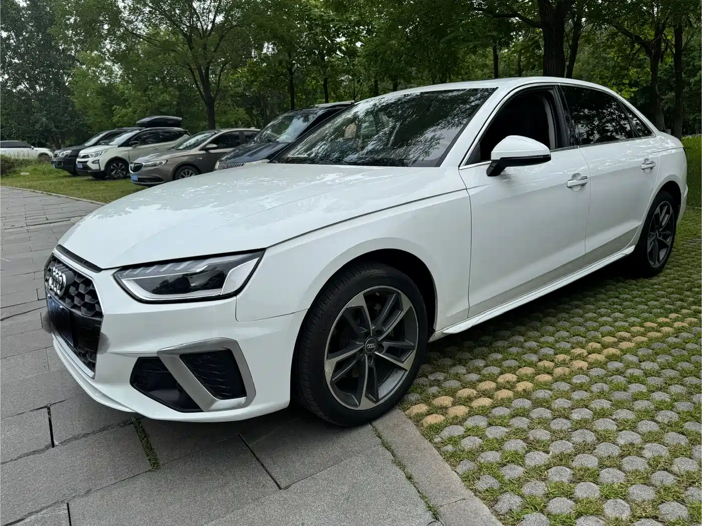  Audi Audi A4L 2024 40 TFSI Luxury Dynamic