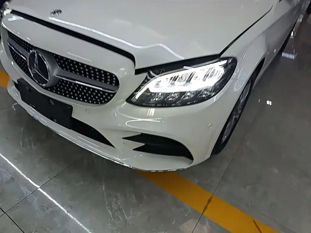 Mercedes-Benz C-Class 2019 Facelift C 260 L Sport фото 24